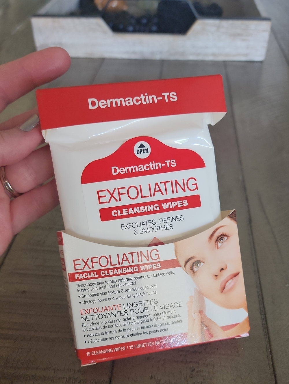 NWT Dermactin-TS Exfoliating Cleansing Wipes